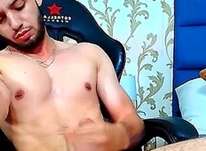 Gay Hunk Masturbation Amateur Webcam Session Michael Magno