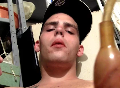 Drac Smoke & Massive Cum!