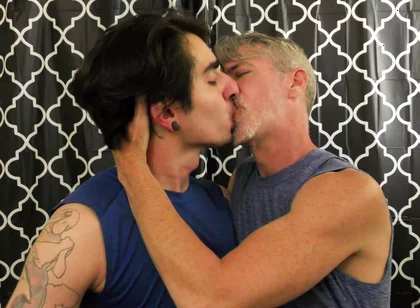 Hot Gay Kissing with Johnny & Richard