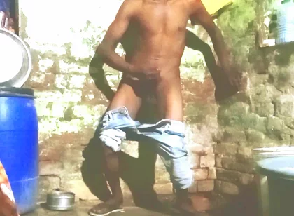 Meet a Indian Boy Hot Bedroom Fuck Seeking the Single Men