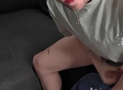 Your Bored? Ive Got a Good Idea, Why Dont You Eat My Arse Till I Shoot My Load.... Then I'll Eat Yours Till You Blow Too.