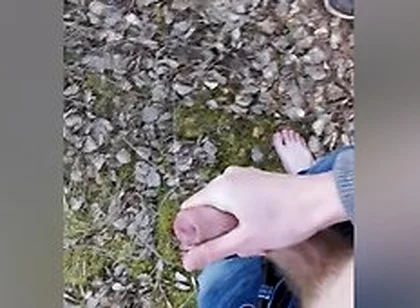Teen 18+ Boy Cum In The Woods