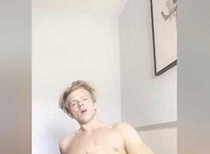 German Twink Is Jerking Off Until He