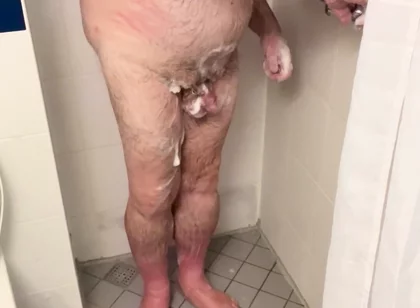 In the Shower with Coach Karl 6765