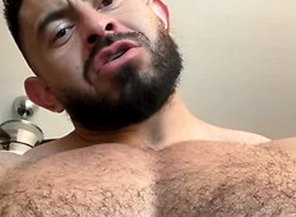 Muscle Hunk Chest Worship And Pec Bouncing