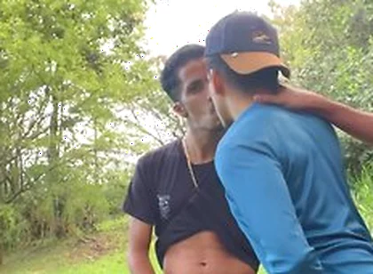 Cruising With Friends, Threesome Outdoors, Colombian Gay Amateur Public
