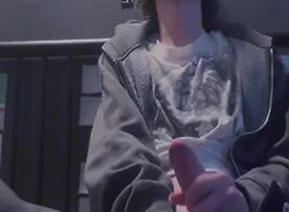 Teen 18+ Boy Stops Gaming To Jerk Off His Big Cock