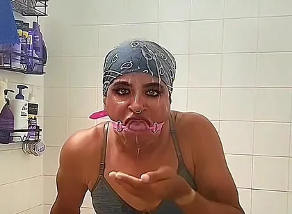 Kris Reelz - Self Face Spit,agagging on a Mouth Ring