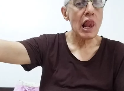 Tongue Shows Fuck My Big Cock