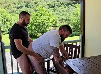 Outdoor Bear Fucking Bareback in Public
