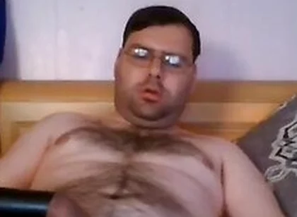 Nerdybibear - Vacuum Sucking