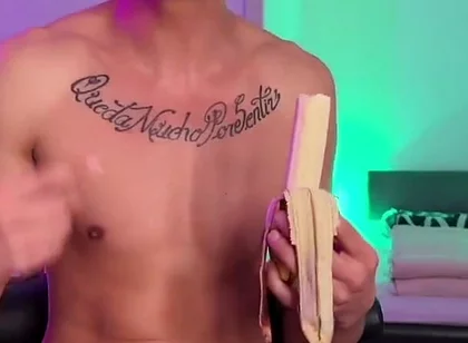 Leo Latte Almost 2-hour Livestream - Teasing, Stripping & Underwear Show