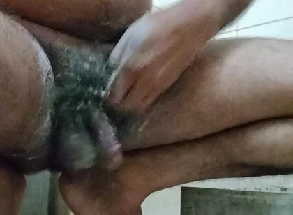 Enjoying Jarking at Bathroom Feel Relax