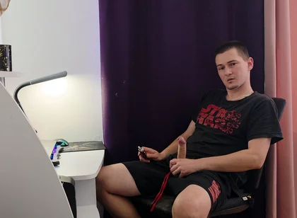 I Tried to Masturbate and Reach an Orgasm, but My Wife Unexpectedly Interrupted Me