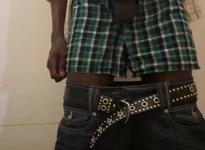 Bro Got Horny at Work He Had to Beat His Meat in the Washroom