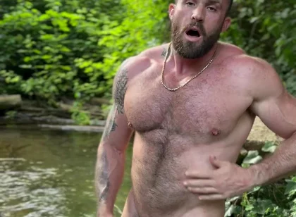 Hairy Guy Edges and Cums Outside
