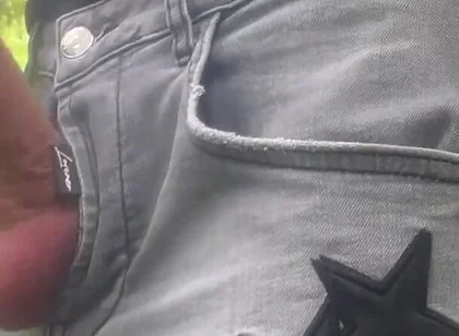 Huge Cumshot Outdoors in the Jeans Mmmm