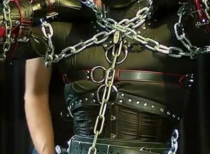 Heavy Chain Bondage Fox: Tight Corset, Leather Mask & Endurance Challenge