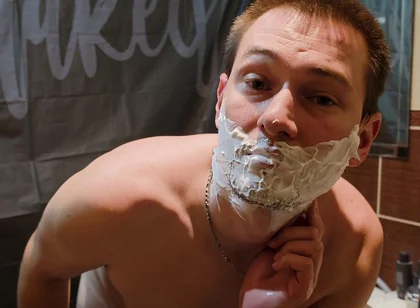 I Shave My Facial Hair and Armpits. Hot Amateur Guy Solo