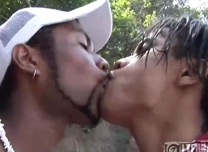 Muscular Gay Marcelo Rick Loves Outdoor Bareback