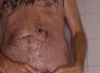 Sexy Dilf in the Shower Close up Cum Playing with Belly Button - Rockardglans 208