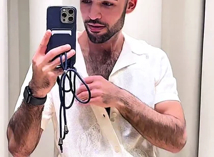 I Went in to Try on Clothes, and in the End, Right There I Gave Myself Pleasure
