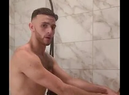 Chrispapixl Pounded His Bf Amirpounding In The Shower