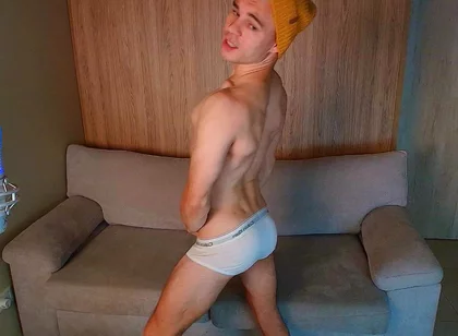 Flex! Showing off My Perfect Body!