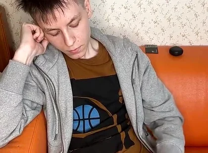 18-year-old's Creamy Dick Burst