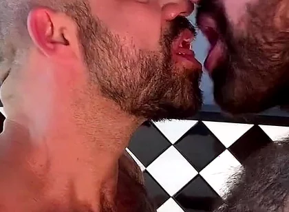 Ferro & Emello