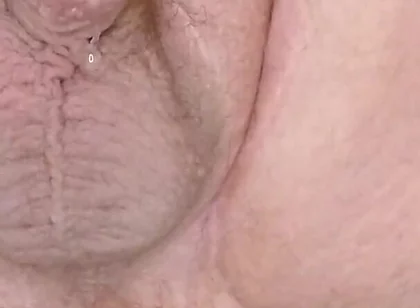 BIG toy anal on the fucking machine!