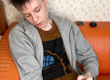 18-year-old's Creamy Dick Burst