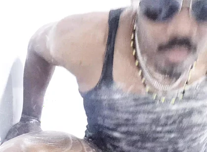 I Wash My Body in the Bath 5
