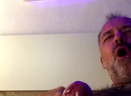 Stream Started. Daddybearvlc
