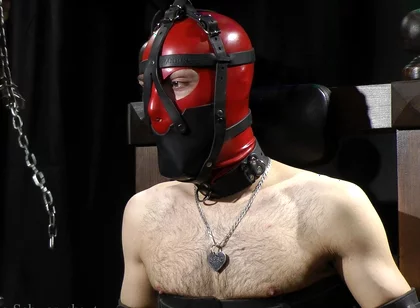 Zeus Gagged Under Mask and Electric to Feet