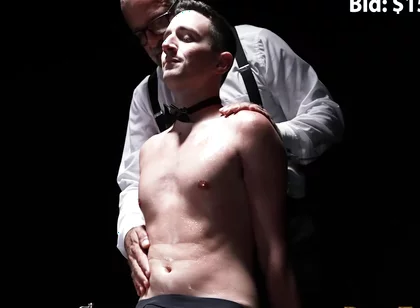 Small Guys Get Fisted By Generous Stepdaddy Tops