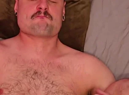 Muscle Stud Mrbritainx Dominates First Time Bottom Bobby Jay