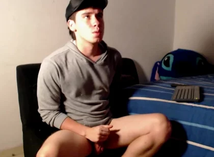 Latino with Delicious Cock 18 Cm Long