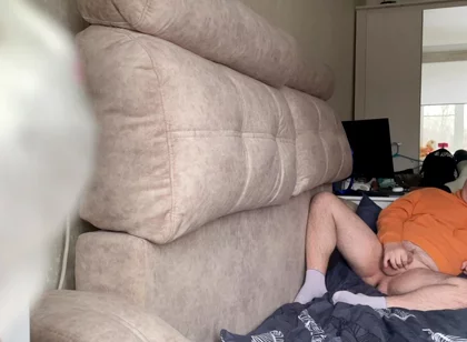 Young Guy Limara19981 Masturbates and Enjoys Orgasm