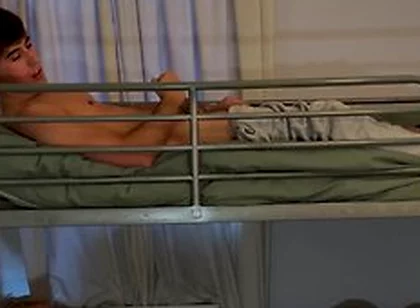 Stepbrothers Share A Bunk Bed And Experiment Ending In Rough Flip Fuck And Cumshot