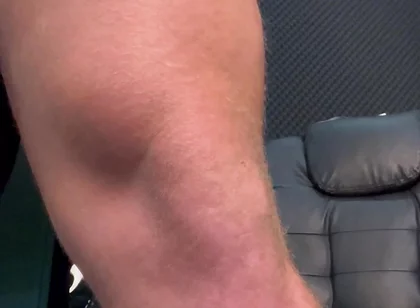 Muscle Ddy Catches You Perving