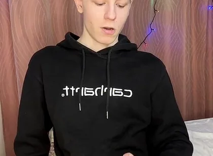 Twink Prostate Tingles During Intense Solo Hand Pump