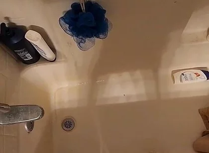 Pissing in the Tub.