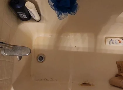 Pissing in the Tub.